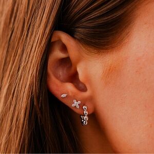 DRD Poppy Rae Pebble Hoops EUC